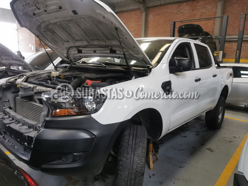 Salvamento  ford   ranger xl 3.2l diesel 4x4 - 2023 - 954 - Bogotá 